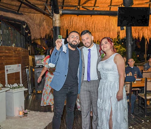 Foto amigos boda